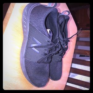 Like New Black New Balance shoes